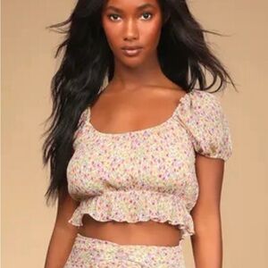 Lulus floral ruffle cottage core puff sleeve crop top size medium